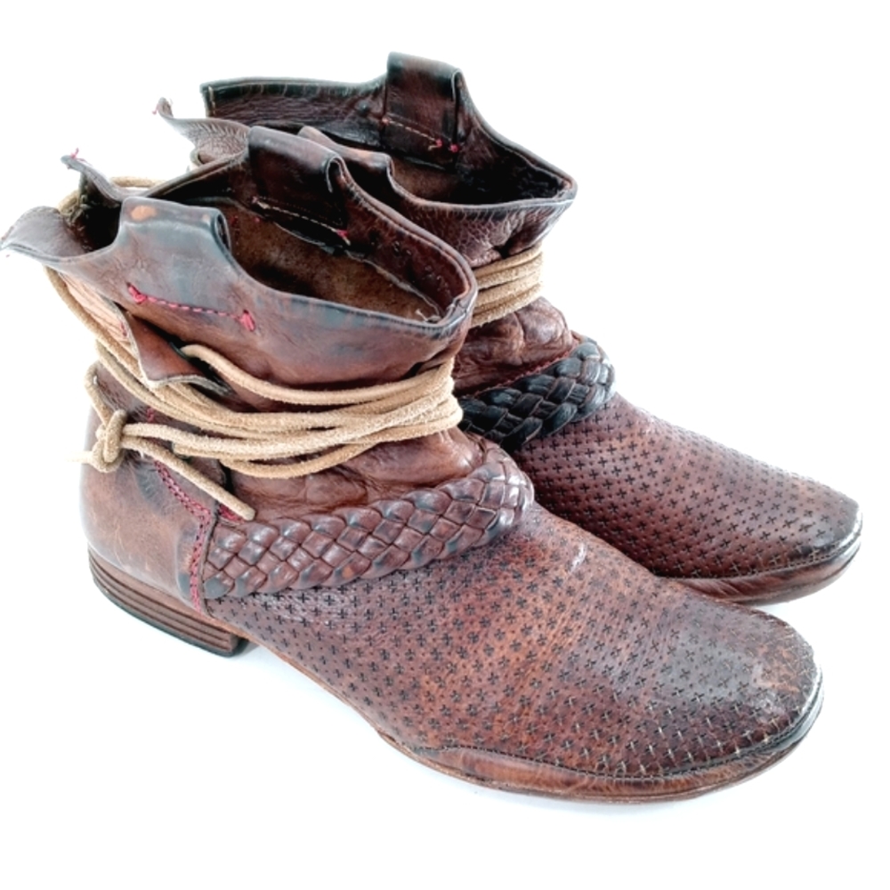 Pakros Brown Leather Perforated Ankle Boots